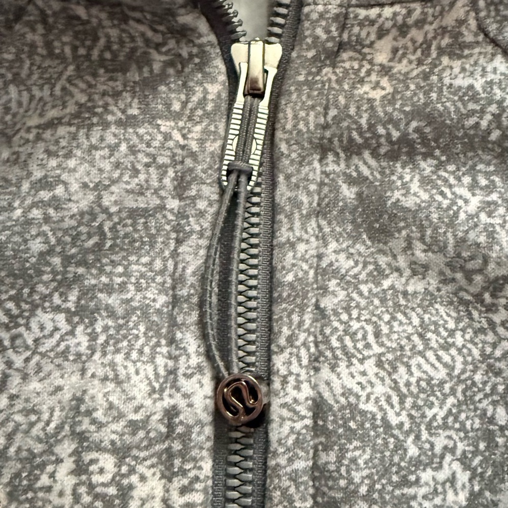 Gray Patterned Zip-Up Jacket - Picture 8 of 12